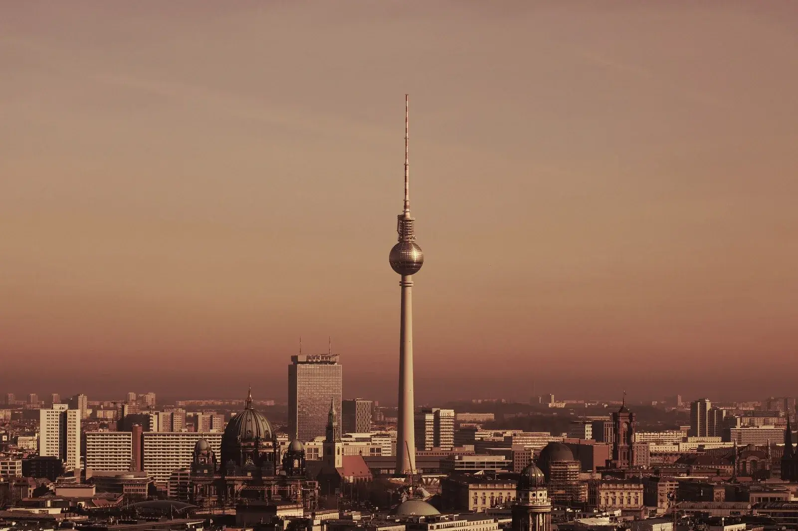Checkpoint ✓Berlin — zdjęcie 1 z 10